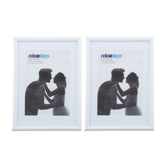 Rinkinys iš 2 nuotraukų rėmelių 19x14x2cm., baltos spalvos