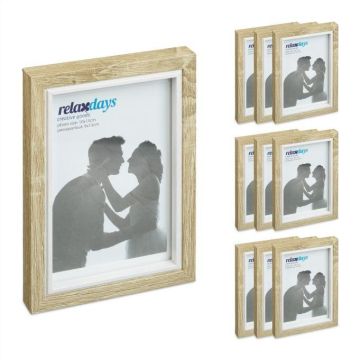 Rinkinys iš 10 nuotraukų rėmelių 17x12,5x2cm., šviesiai rudos/baltos spalvos