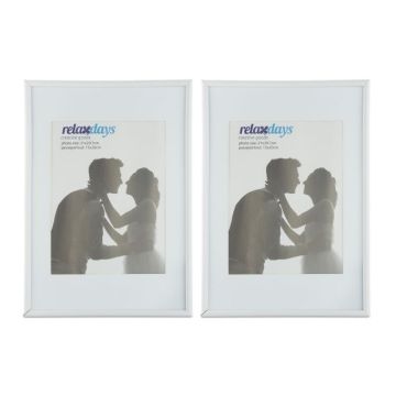 Rinkinys iš 2 nuotraukų rėmelių 31x21x2cm., baltos spalvos