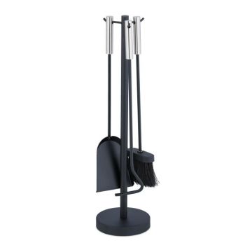 Rinkinys iš 3 židinio įrankių ir stovo 57x14,5cm., juodos/sidabrinės spalvos