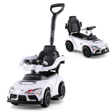 Stumiamas automobilis „Toyota“, 3 viename