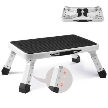 Sulankstomos plieninės kopėčios, 1 pakopa, 150 kg talpos, reguliuojamo aukščio