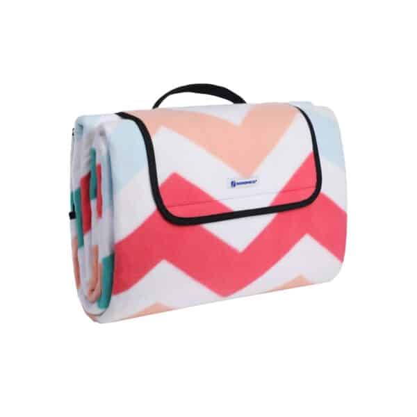 Picknickdecke-Flanell-ZickZack-XXL-GCM70KW-1.jpg Paplūdimio iškylų antklodė / pledas su izoliacija XXL dydžio 200 x 200 cm