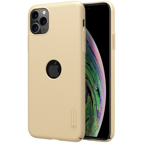 Nillkin Super Frosted Shield – Apple iPhone 11 Pro Max dėklas su iškirptu logotipu (auksinis)