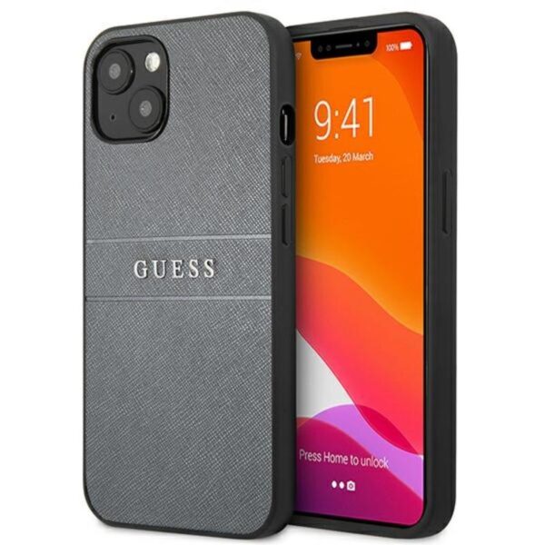 8B2BCB2D-456E-EC11-91AD-2CEA7FB072AA.jpg Guess Saffiano metalo logotipo juostelės – dėklas, skirtas iPhone 13 (pilkas)