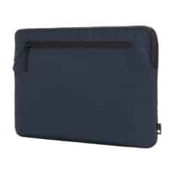 „Incase Compact Sleeve“ iš „Flight Nylon“, skirta 14 colių „MacBook Pro“ (2021 m.) („Navy“)