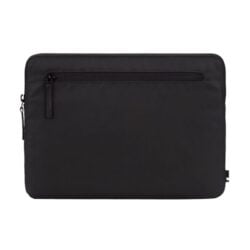 „Incase Compact Sleeve“ iš „Flight Nylon“ – „MacBook Pro“ 15 "/ 16" (juoda) įvorė