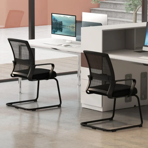 Biuro kėdė 62x59x94cm., juodos spalvos